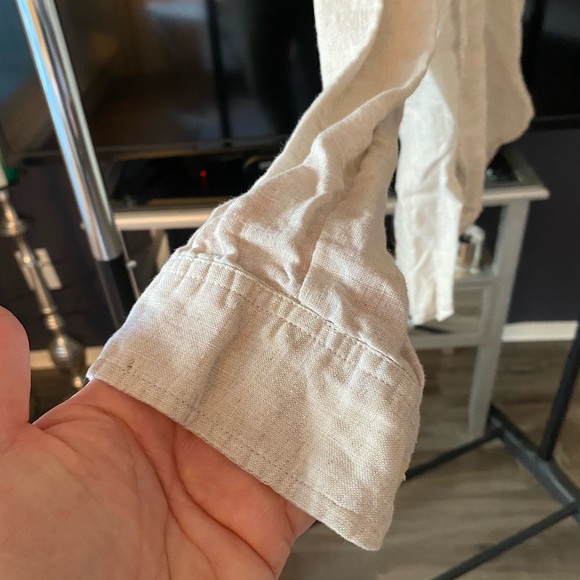 Gap linen shirt medium - Picture 6 of 7